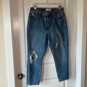 NWOT Mom jeans
